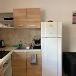Хостел Sisifou *