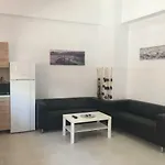 Hostel Sisifou *